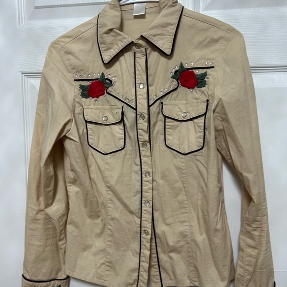 Tops Womens Red Rose Embroidered Western Shirt Poshmark